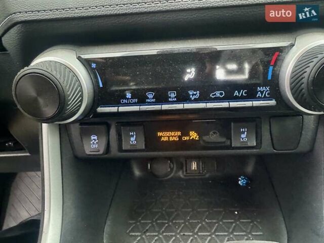 Сірий Тойота РАВ 4, об'ємом двигуна 2.5 л та пробігом 30 тис. км за 14700 $, фото 8 на Automoto.ua