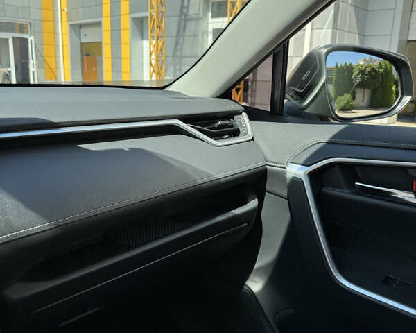 Сірий Тойота РАВ 4, об'ємом двигуна 1.99 л та пробігом 55 тис. км за 30500 $, фото 9 на Automoto.ua