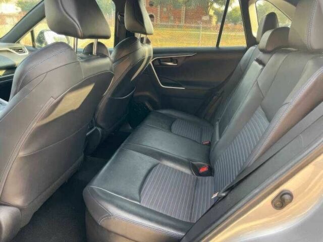 Сірий Тойота РАВ 4, об'ємом двигуна 2.5 л та пробігом 34 тис. км за 13500 $, фото 7 на Automoto.ua