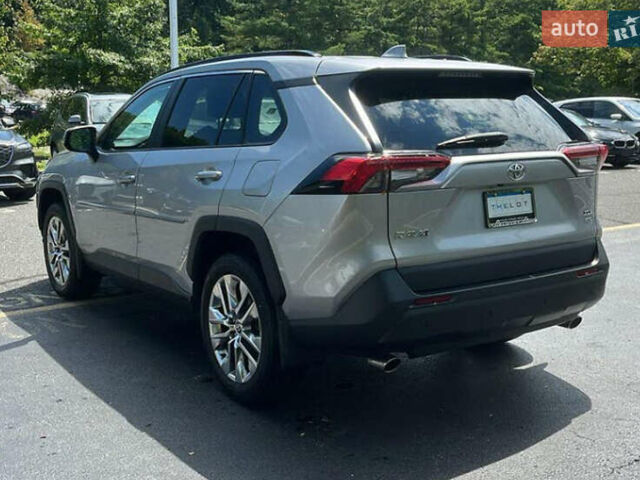 Серый Тойота РАВ 4, объемом двигателя 2.49 л и пробегом 48 тыс. км за 14900 $, фото 3 на Automoto.ua