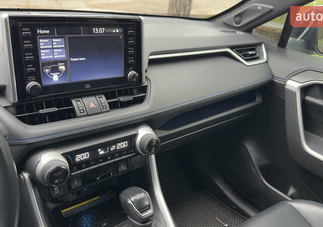 Сірий Тойота РАВ 4, об'ємом двигуна 2.49 л та пробігом 81 тис. км за 38000 $, фото 24 на Automoto.ua