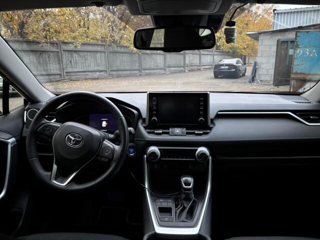 Серый Тойота РАВ 4, объемом двигателя 2.5 л и пробегом 18 тыс. км за 32990 $, фото 10 на Automoto.ua