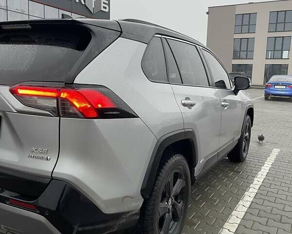 Серый Тойота РАВ 4, объемом двигателя 2.5 л и пробегом 60 тыс. км за 36500 $, фото 2 на Automoto.ua