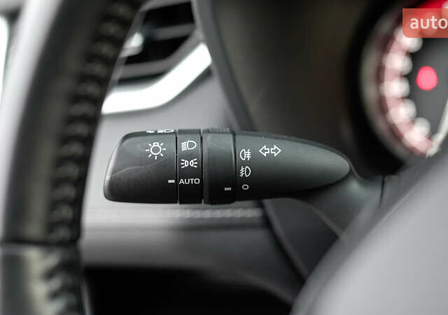 Серый Тойота РАВ 4, объемом двигателя 1.99 л и пробегом 55 тыс. км за 29108 $, фото 15 на Automoto.ua