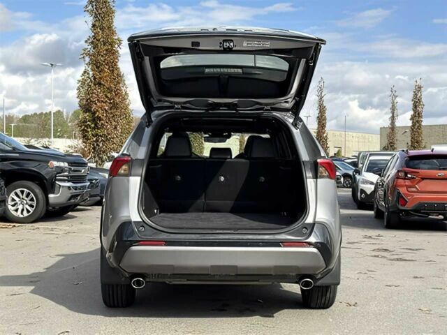 Сірий Тойота РАВ 4, об'ємом двигуна 0 л та пробігом 15 тис. км за 16700 $, фото 13 на Automoto.ua