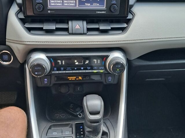 Сірий Тойота РАВ 4, об'ємом двигуна 2.5 л та пробігом 18 тис. км за 26000 $, фото 12 на Automoto.ua