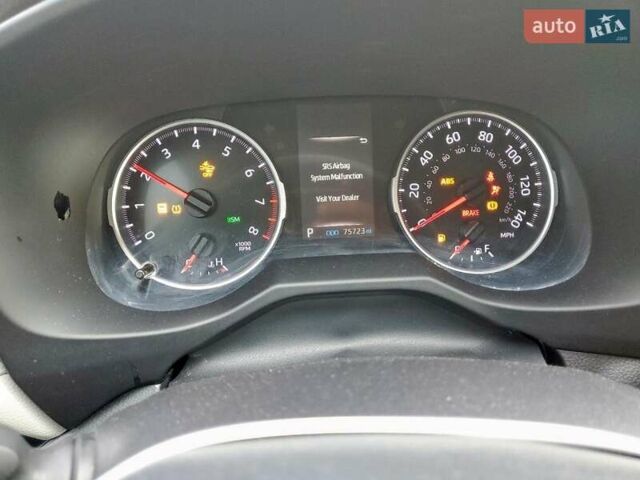 Сірий Тойота РАВ 4, об'ємом двигуна 0 л та пробігом 120 тис. км за 8900 $, фото 8 на Automoto.ua