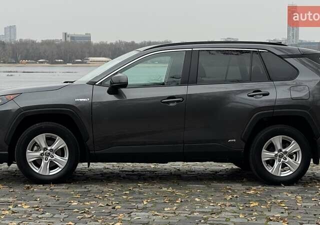 Серый Тойота РАВ 4, объемом двигателя 2.49 л и пробегом 63 тыс. км за 30999 $, фото 5 на Automoto.ua