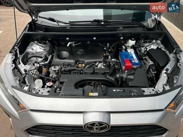 Серый Тойота РАВ 4, объемом двигателя 2.5 л и пробегом 223 тыс. км за 21900 $, фото 24 на Automoto.ua