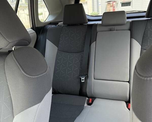 Серый Тойота РАВ 4, объемом двигателя 2.49 л и пробегом 109 тыс. км за 29000 $, фото 8 на Automoto.ua