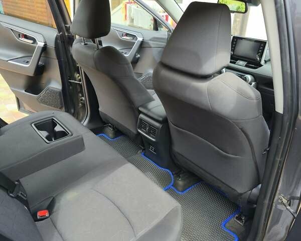 Серый Тойота РАВ 4, объемом двигателя 2.49 л и пробегом 90 тыс. км за 37000 $, фото 17 на Automoto.ua