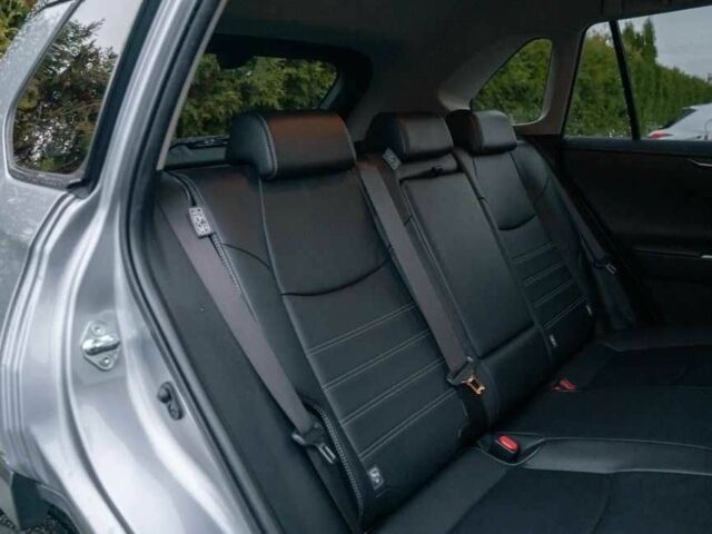 Серый Тойота РАВ 4, объемом двигателя 2.5 л и пробегом 78 тыс. км за 17800 $, фото 12 на Automoto.ua