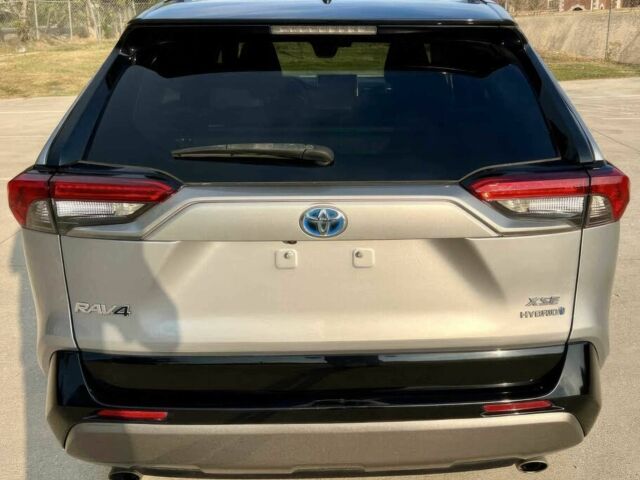 Серый Тойота РАВ 4, объемом двигателя 2.5 л и пробегом 18 тыс. км за 15600 $, фото 4 на Automoto.ua