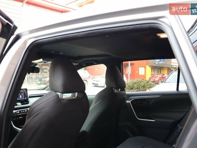 Серый Тойота РАВ 4, объемом двигателя 2.5 л и пробегом 50 тыс. км за 38900 $, фото 31 на Automoto.ua