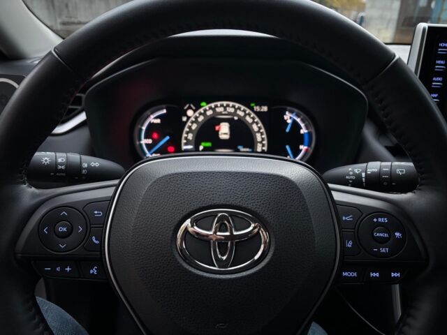 Серый Тойота РАВ 4, объемом двигателя 2.5 л и пробегом 18 тыс. км за 32990 $, фото 19 на Automoto.ua