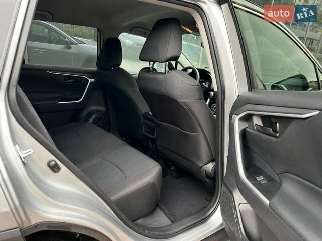 Серый Тойота РАВ 4, объемом двигателя 2.5 л и пробегом 223 тыс. км за 21900 $, фото 13 на Automoto.ua