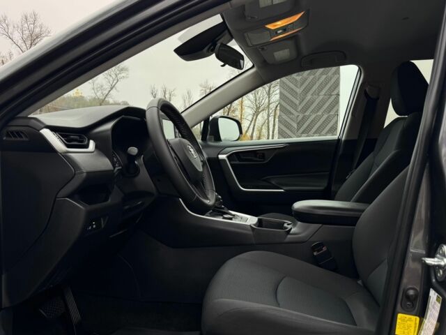 Серый Тойота РАВ 4, объемом двигателя 2.5 л и пробегом 63 тыс. км за 29500 $, фото 12 на Automoto.ua