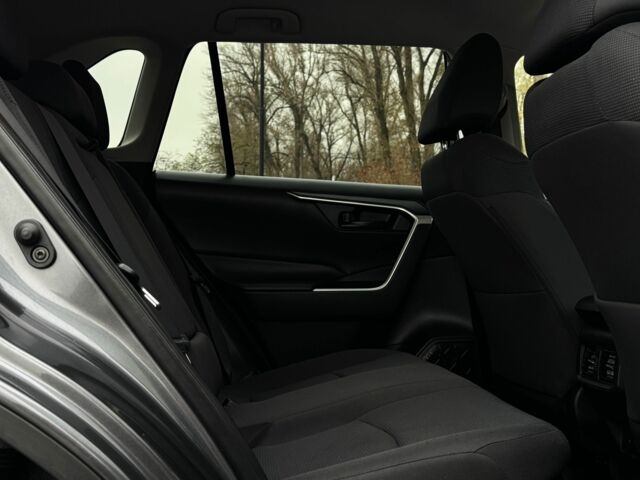 Серый Тойота РАВ 4, объемом двигателя 2.5 л и пробегом 63 тыс. км за 29500 $, фото 14 на Automoto.ua