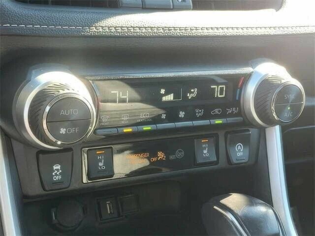 Сірий Тойота РАВ 4, об'ємом двигуна 2.5 л та пробігом 22 тис. км за 22200 $, фото 9 на Automoto.ua