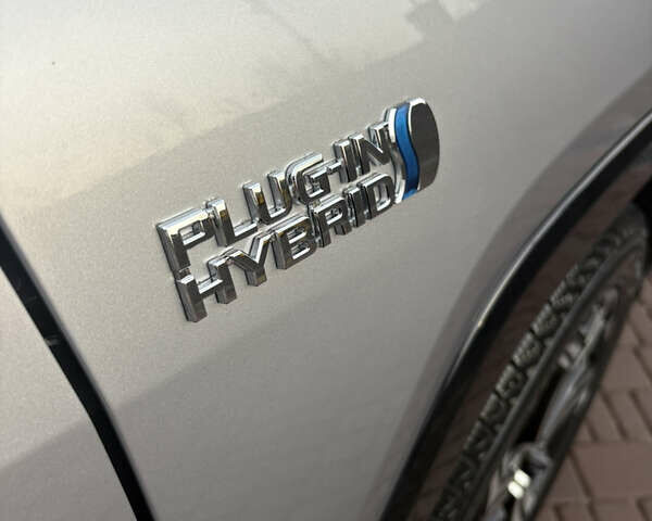 Серый Тойота РАВ 4, объемом двигателя 2.49 л и пробегом 67 тыс. км за 36999 $, фото 15 на Automoto.ua