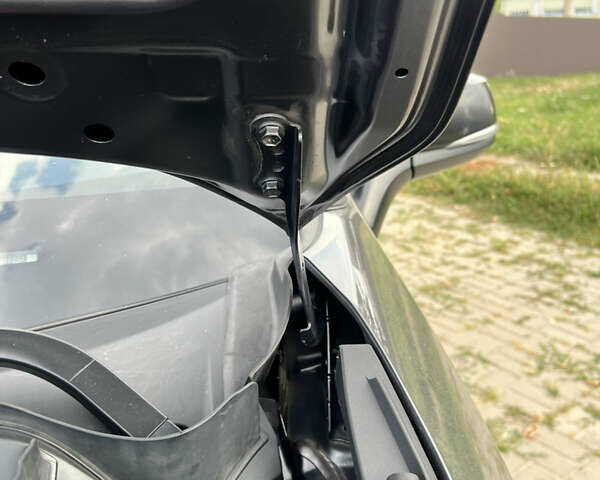 Серый Тойота РАВ 4, объемом двигателя 2.5 л и пробегом 149 тыс. км за 28500 $, фото 31 на Automoto.ua