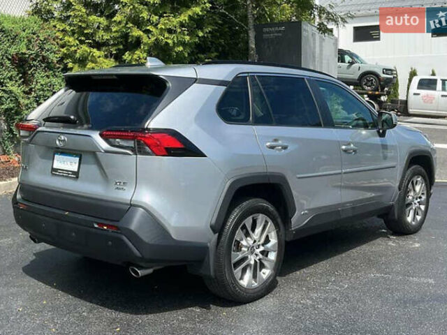 Серый Тойота РАВ 4, объемом двигателя 2.49 л и пробегом 48 тыс. км за 14900 $, фото 2 на Automoto.ua