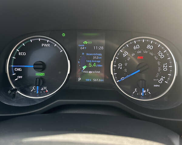 Серый Тойота РАВ 4, объемом двигателя 2.49 л и пробегом 128 тыс. км за 28500 $, фото 2 на Automoto.ua