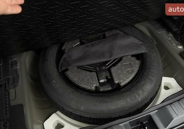 Серый Тойота РАВ 4, объемом двигателя 2.49 л и пробегом 63 тыс. км за 30999 $, фото 15 на Automoto.ua