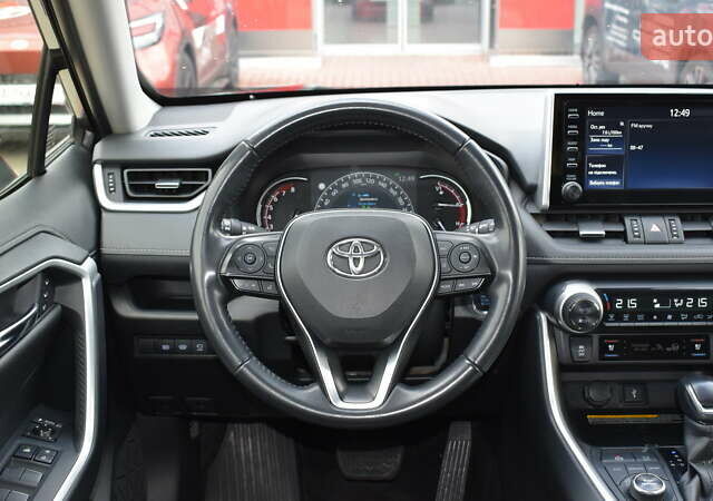 Тойота РАВ 4 2021 в Житомире на Automoto.ua Серый Тойота РАВ 4, объемом двигателя 1.99 л и пробегом 169 тыс. км за 28500 $, фото 12 на Automoto.ua