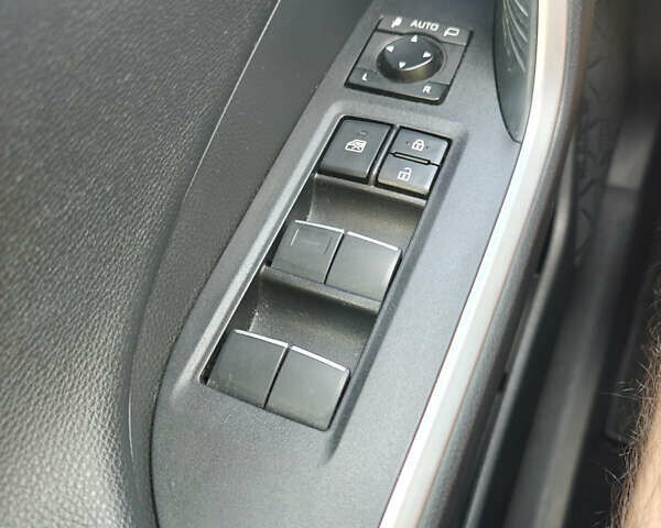 Тойота РАВ 4 2021 в Киеве на Automoto.ua Серый Тойота РАВ 4, объемом двигателя 2.49 л и пробегом 53 тыс. км за 37999 $, фото 28 на Automoto.ua