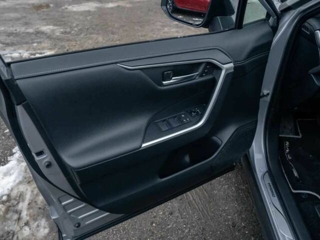 Серый Тойота РАВ 4, объемом двигателя 2.5 л и пробегом 78 тыс. км за 17800 $, фото 9 на Automoto.ua