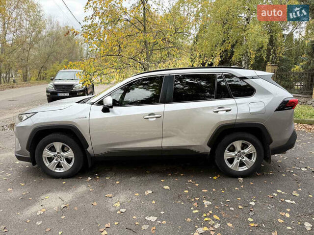 Тойота РАВ 4 2021 в Полтаве на Automoto.ua Серый Тойота РАВ 4, объемом двигателя 2.5 л и пробегом 97 тыс. км за 30500 $, фото 8 на Automoto.ua