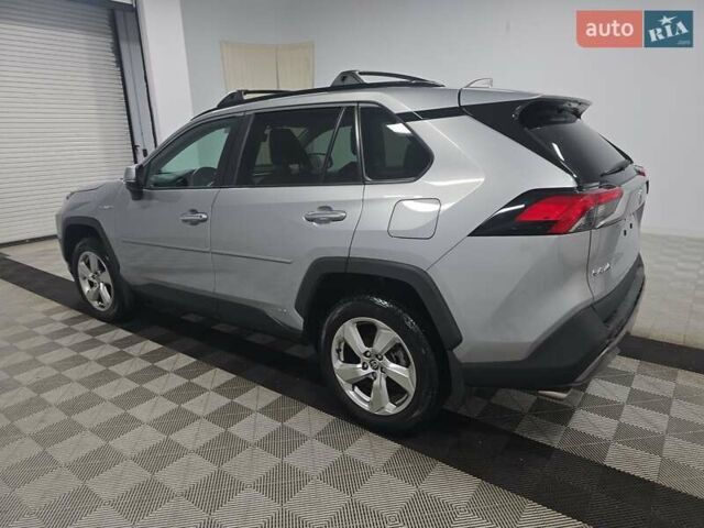 Сірий Тойота РАВ 4, об'ємом двигуна 2.5 л та пробігом 28 тис. км за 21666 $, фото 7 на Automoto.ua
