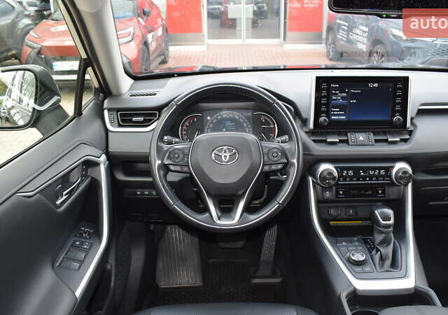 Тойота РАВ 4 2021 в Житомире на Automoto.ua Серый Тойота РАВ 4, объемом двигателя 1.99 л и пробегом 169 тыс. км за 28500 $, фото 8 на Automoto.ua