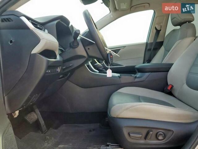 Серый Тойота РАВ 4, объемом двигателя 2.49 л и пробегом 122 тыс. км за 7900 $, фото 6 на Automoto.ua