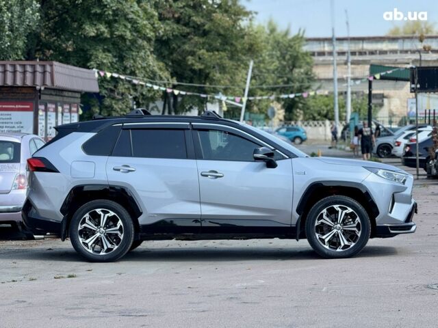 Сірий Тойота РАВ 4, об'ємом двигуна 2.5 л та пробігом 73 тис. км за 38900 $, фото 1 на Automoto.ua