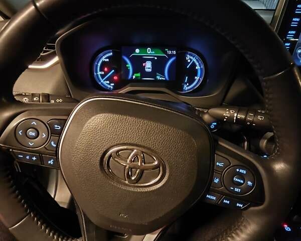 Сірий Тойота РАВ 4, об'ємом двигуна 2.49 л та пробігом 51 тис. км за 41000 $, фото 4 на Automoto.ua