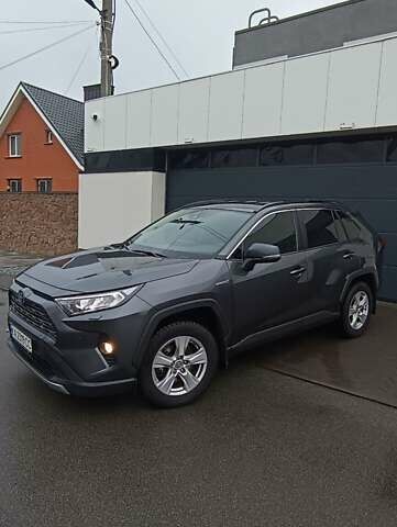 Серый Тойота РАВ 4, объемом двигателя 2.49 л и пробегом 48 тыс. км за 33700 $, фото 1 на Automoto.ua