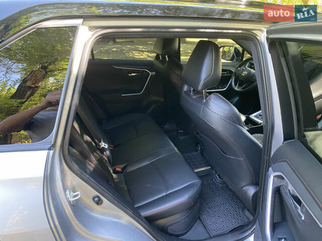 Серый Тойота РАВ 4, объемом двигателя 2.49 л и пробегом 64 тыс. км за 42000 $, фото 16 на Automoto.ua