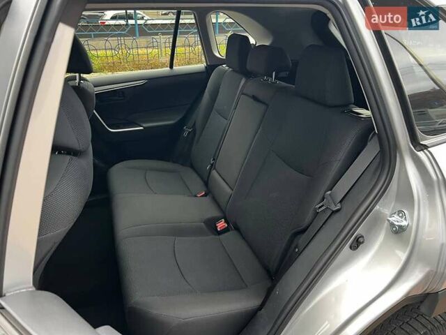 Серый Тойота РАВ 4, объемом двигателя 2.5 л и пробегом 223 тыс. км за 21900 $, фото 12 на Automoto.ua