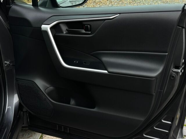 Серый Тойота РАВ 4, объемом двигателя 2.5 л и пробегом 63 тыс. км за 29500 $, фото 15 на Automoto.ua