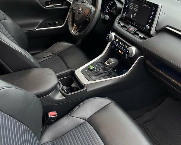 Серый Тойота РАВ 4, объемом двигателя 2.5 л и пробегом 60 тыс. км за 36500 $, фото 8 на Automoto.ua