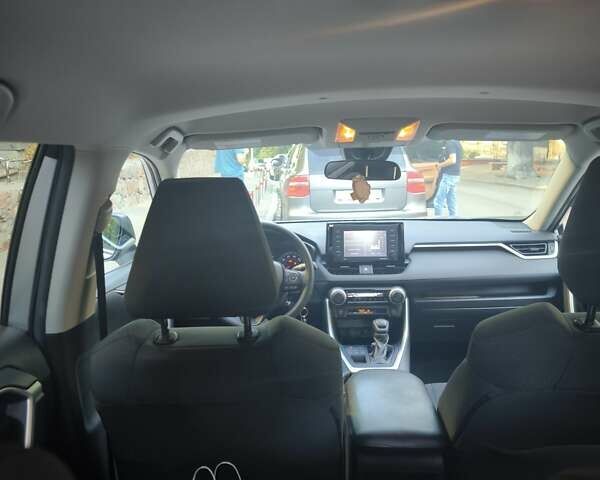 Серый Тойота РАВ 4, объемом двигателя 2.49 л и пробегом 223 тыс. км за 22000 $, фото 11 на Automoto.ua