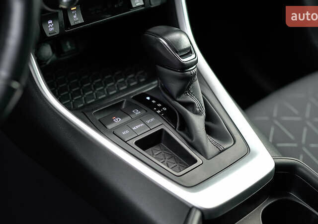 Серый Тойота РАВ 4, объемом двигателя 1.99 л и пробегом 55 тыс. км за 29108 $, фото 24 на Automoto.ua