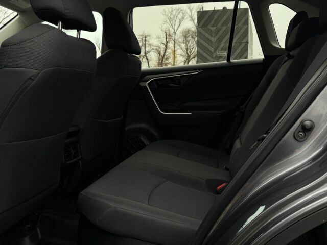 Серый Тойота РАВ 4, объемом двигателя 2.5 л и пробегом 63 тыс. км за 29500 $, фото 13 на Automoto.ua