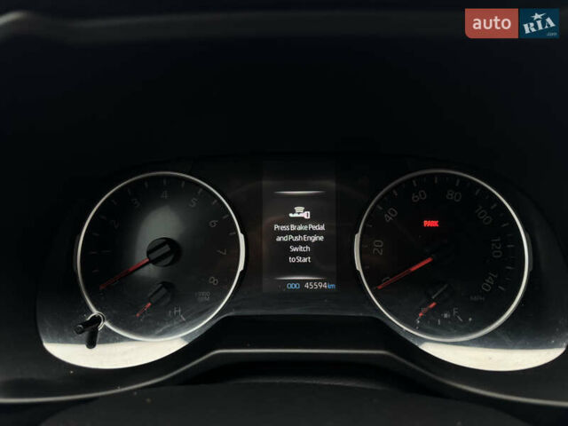 Тойота РАВ 4 2021 в Бердичеве на Automoto.ua Серый Тойота РАВ 4, объемом двигателя 2.49 л и пробегом 45 тыс. км за 27500 $, фото 17 на Automoto.ua