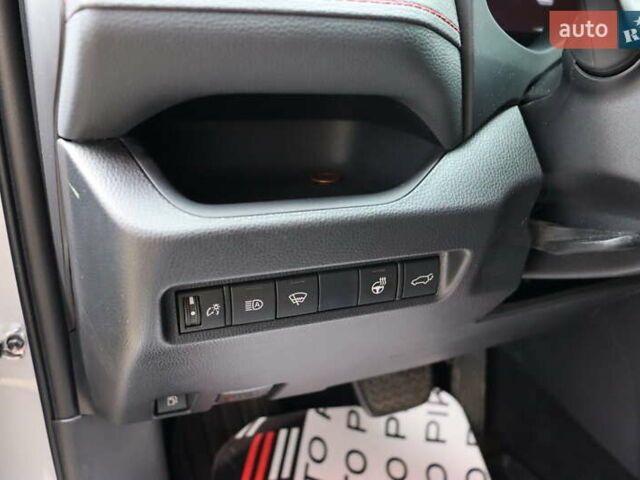 Серый Тойота РАВ 4, объемом двигателя 2.5 л и пробегом 50 тыс. км за 38900 $, фото 11 на Automoto.ua