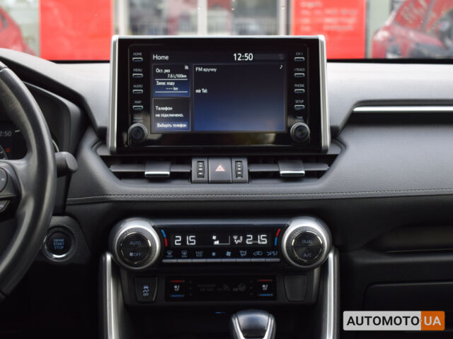 Тойота РАВ 4 2021 в Житомире на Automoto.ua Серый Тойота РАВ 4, объемом двигателя 2 л и пробегом 170 тыс. км за 28500 $, фото 14 на Automoto.ua