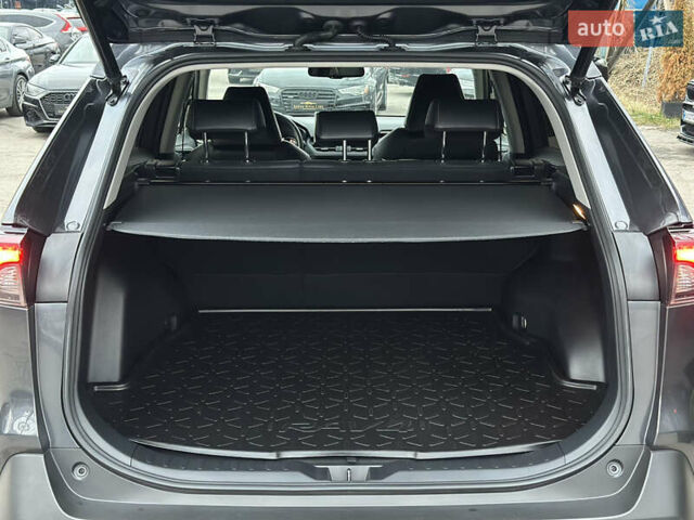 Серый Тойота РАВ 4, объемом двигателя 1.99 л и пробегом 48 тыс. км за 33500 $, фото 11 на Automoto.ua