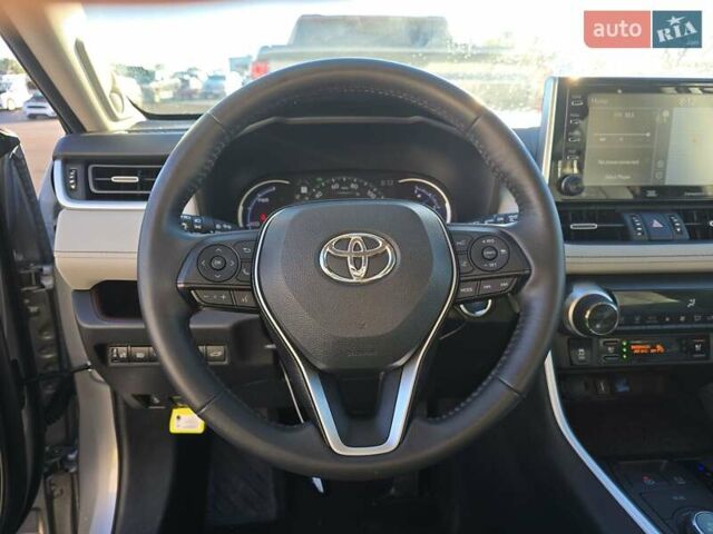 Сірий Тойота РАВ 4, об'ємом двигуна 2.5 л та пробігом 28 тис. км за 21666 $, фото 10 на Automoto.ua